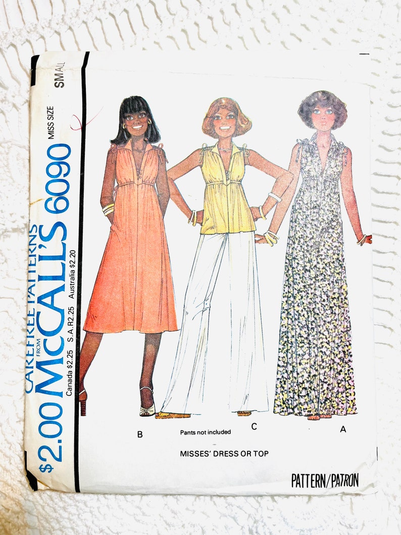 Vintage 1970's McCall's 6090 Sewing Pattern Misses' Dress or Top Size Small 10-12 Bust 32.5-34 UNCUT image 4