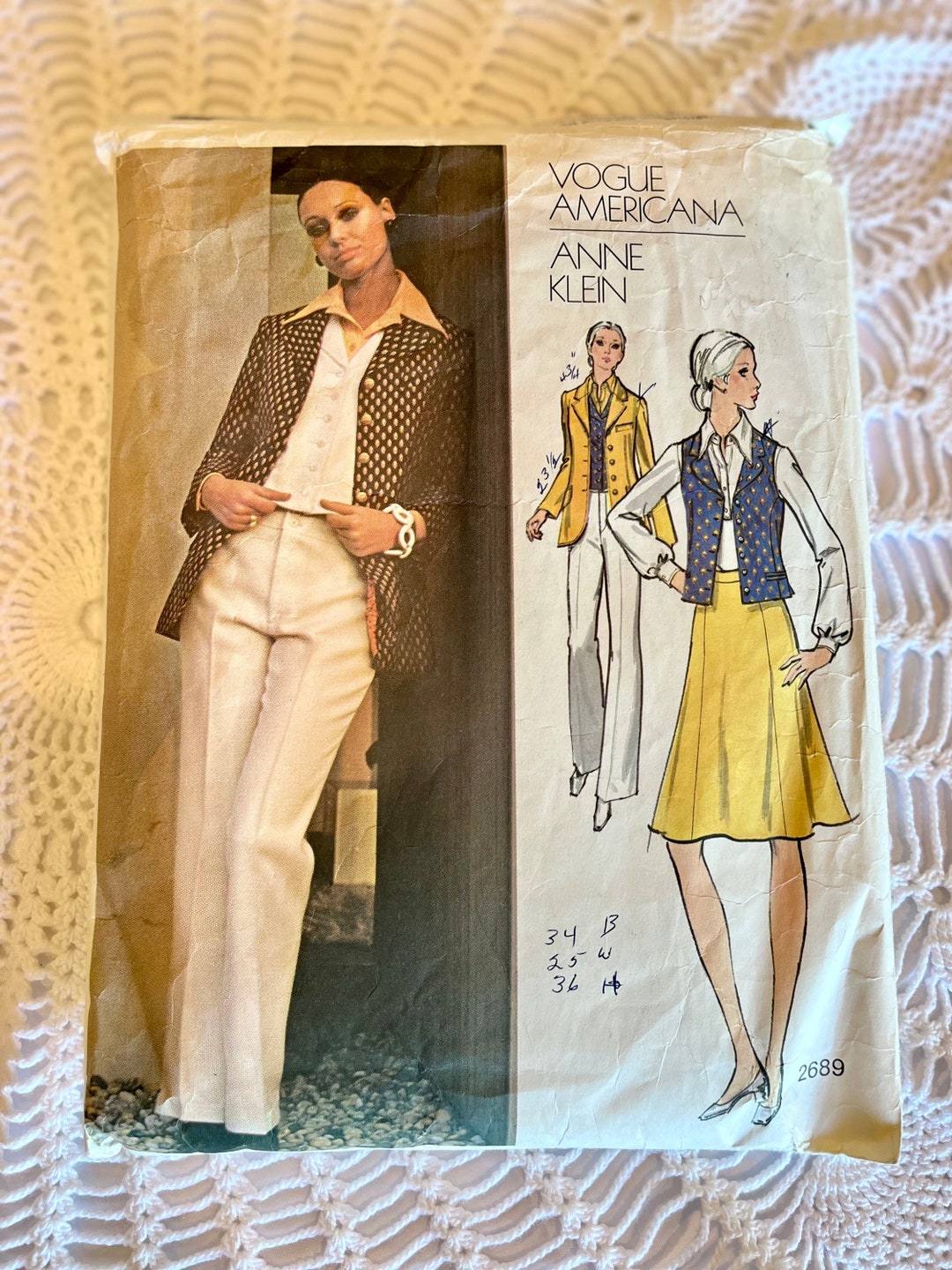 Vintage 1970's Vogue Americana 2689 Sewing Pattern Designed by