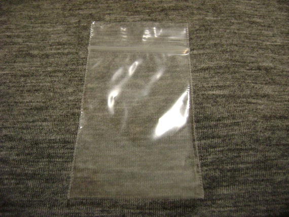 200x Small Clear Bags Plastic Baggies Baggy Grip Self Seal Resealable Zip  Lock