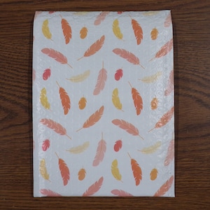 10-100 FEATHERS 6x9 BUBBLE Mailer Self Seal Adhesive Envelope Protective Color Padded Shipping Supply Mailer Plastic Lightweight