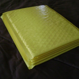 10-100 10x15 Yellow Bubble Mailer Self Seal Adhesive Envelopes Protective Padded Wrap Shipping Supply Mailer Plastic Sturdy Lightweight