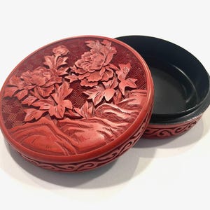 Chinese Red Lacquer Carved Lotus Flowers Decorative Box