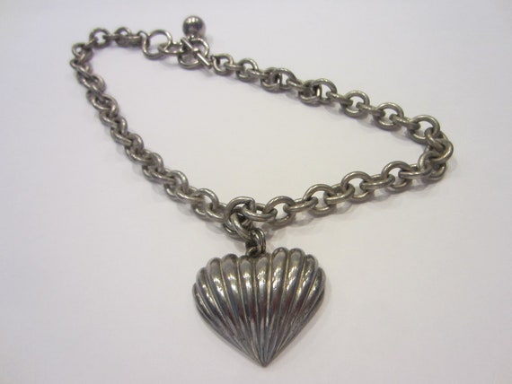 Anne Klein Heart Pendant Chain Silver Metal Neckl… - image 3