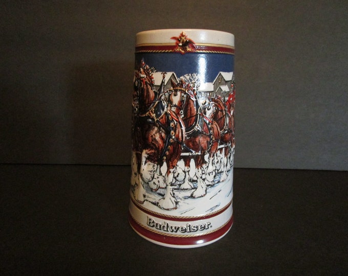 1989 Budweiser "Hitch on a Winter's Evening" Holiday Stein