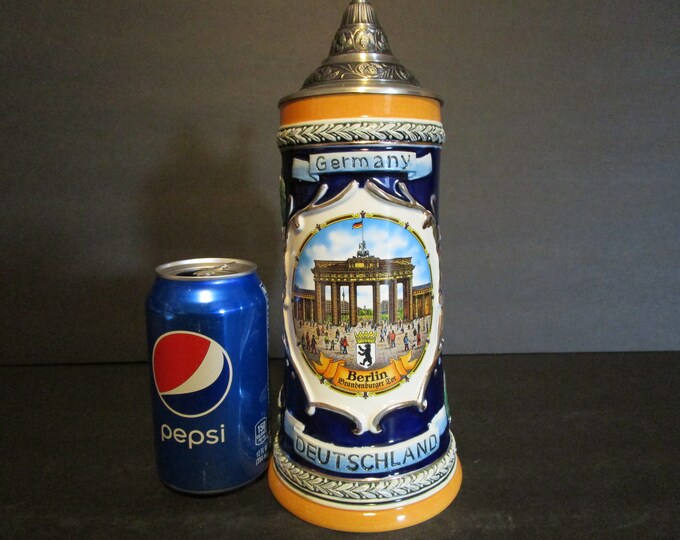 Gerz German Landmarks Lidded Stein