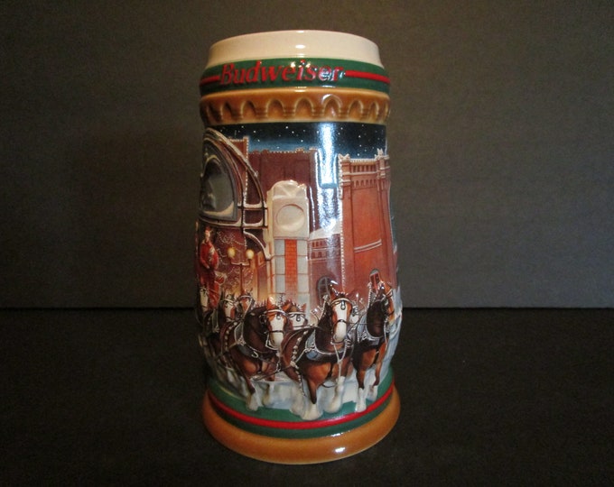 1997 Budweiser "Home for the Holidays" Stein