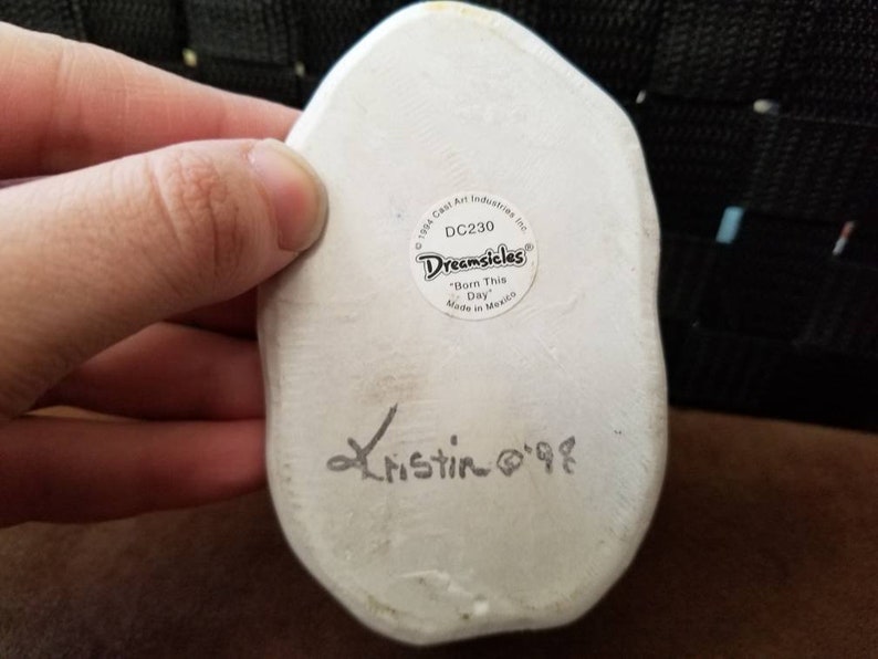 Dreamsicles DC230 Born This Day figurine