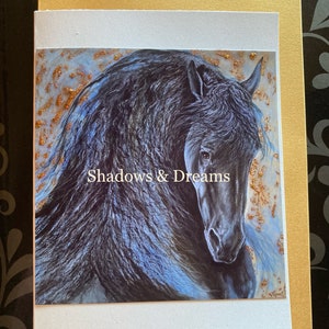 SHADOWS AND DREAMS - Verfraaid Fries paard blanco witte kaart met gouden envelop 4" x 6."