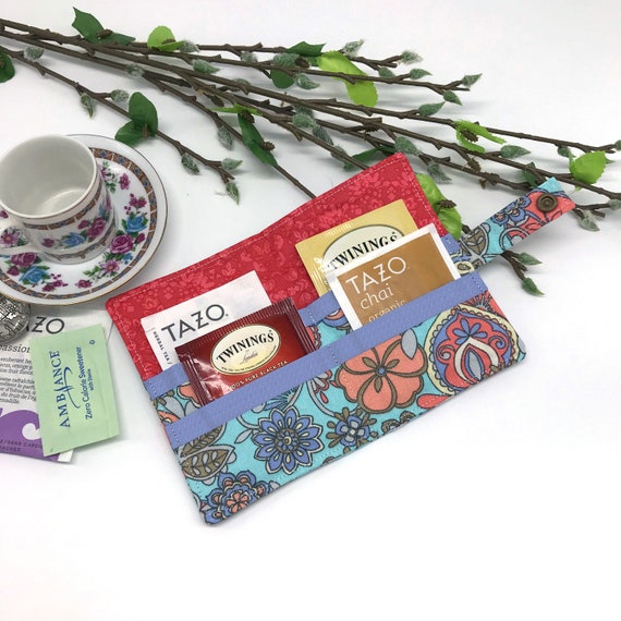 Tea Wallet for On-The-Go Tea Lovers - Periwinkle Floral