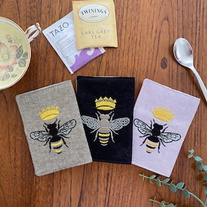 Tea Bag Wallet, Queen Bee Tea wallet, Tea Holder, Tea Bag Wallet, Travel Tea bag carrier, Gift, Stocking Stuffer, Linen Tea Wallet