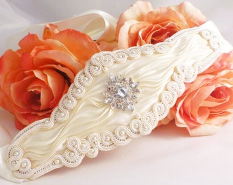 Wedding sash. Bridal belt. Brides accessory. Soutache and shibori belt by MollyG Designs. Ivory brides belt. Special occasion accessory.