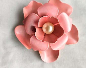 Rose and Pearl Mod Pin