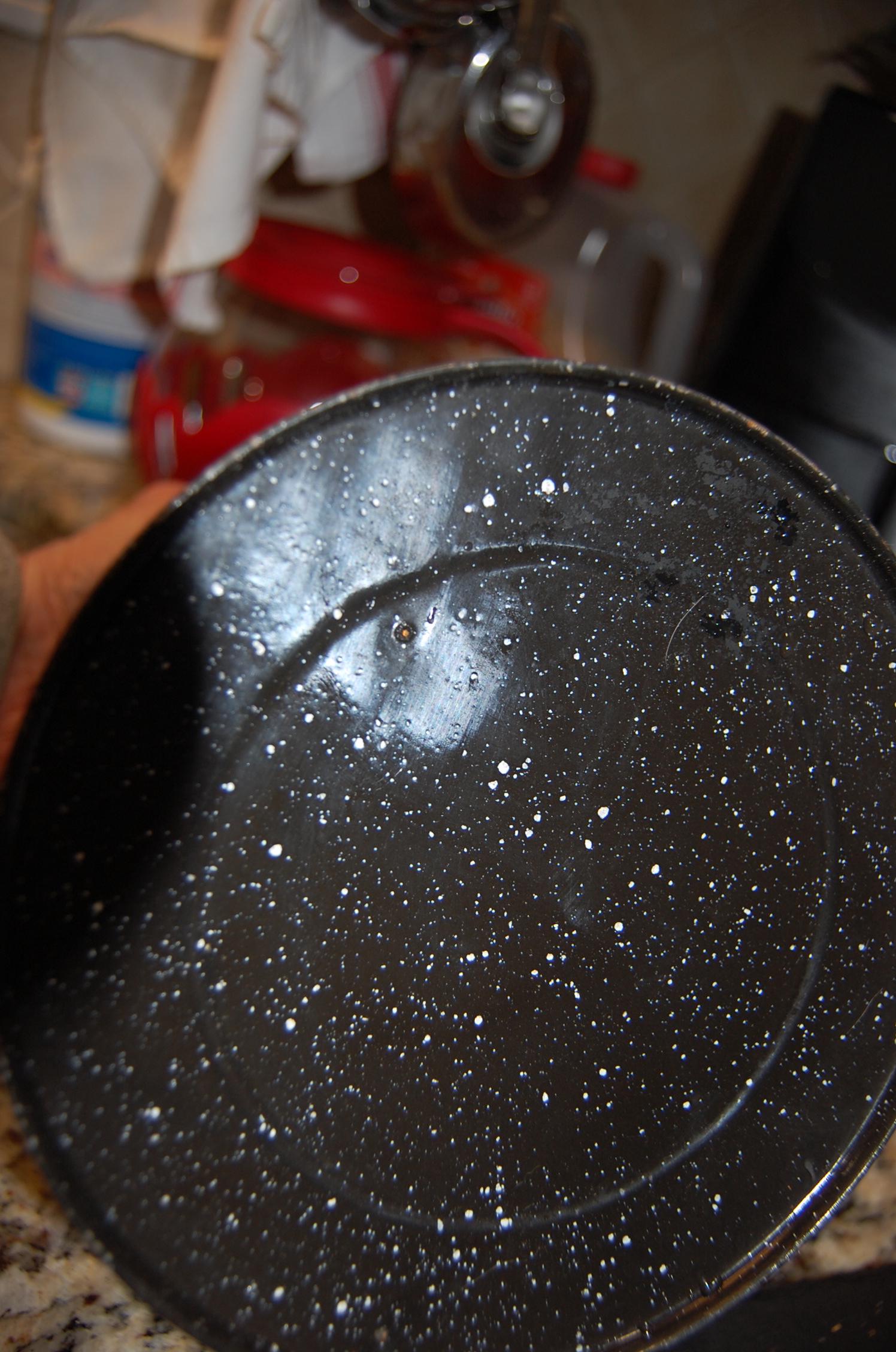 Splatterware Pot Enamelware---coffee Pot-----french Euro Black Splatterware---1950 Era ...