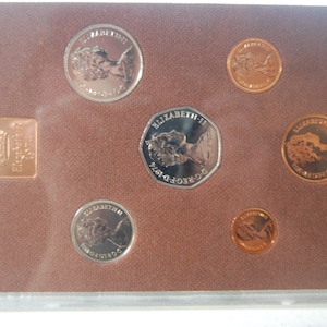 Great Britain Northern Ireland--Queen Elizabeth -- United Kingdom---1974  Mint Set------6 Coin Set- New from Mint