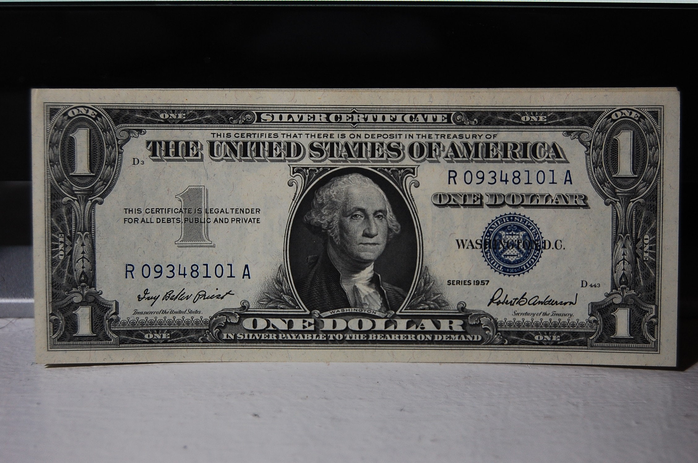 50 1-dollar Vintage US Silver Certificates 1935 1957 Average 