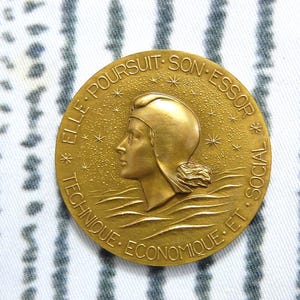 FRANCE 1962---Rare Vintage French Line Medallion-Bronze 2 in--In Monnaie Case---See Pics