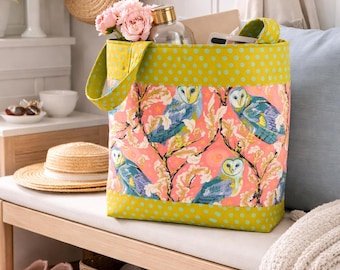 Embroidered Personalized tote, Teacher Gift, Beach bag, Monogrammed Floral casual