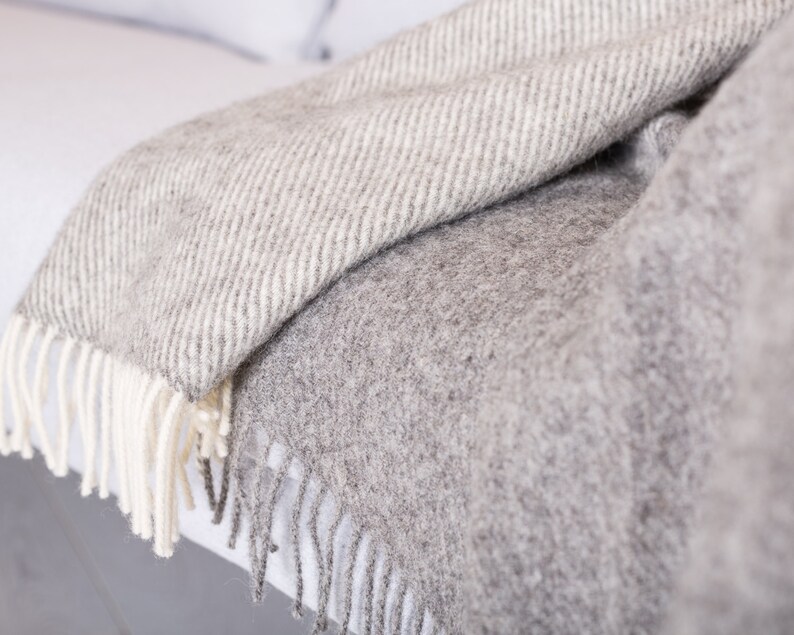 Big soft natural wool bedspread \u2018Boteh 25\u2019 made in Europe Chunky knit grey natural sheep wool throw blanket with fringes