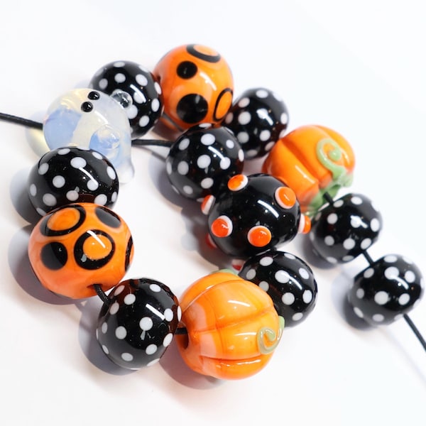 Handmade Halloween themed lamp work glass beads