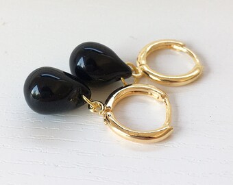 Black huggie hoop earrings dangly jet black glass gold tear drops, classic elegant teardrop jewelry gift for friend, mother, UK