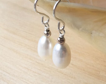 Freshwater pearl earrings, real white baroque pearl jewelry dangly drop earrings, handmade dainty bridal earrings, bridesmaids gift, UK