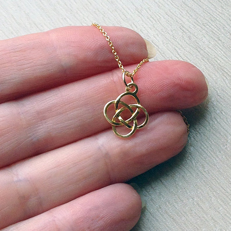 Gold Celtic Necklace Love Knot Necklace Welsh Charm Jewelry Etsy