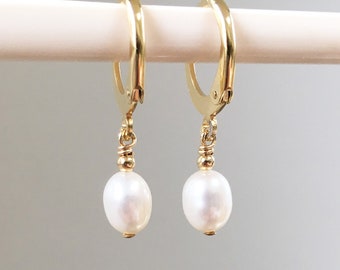 Pearl huggie earrings, SMALL real freshwater baroque pearl & gold bridal earrings, natural pearl bridesmaid earrings, gift for wife Uk