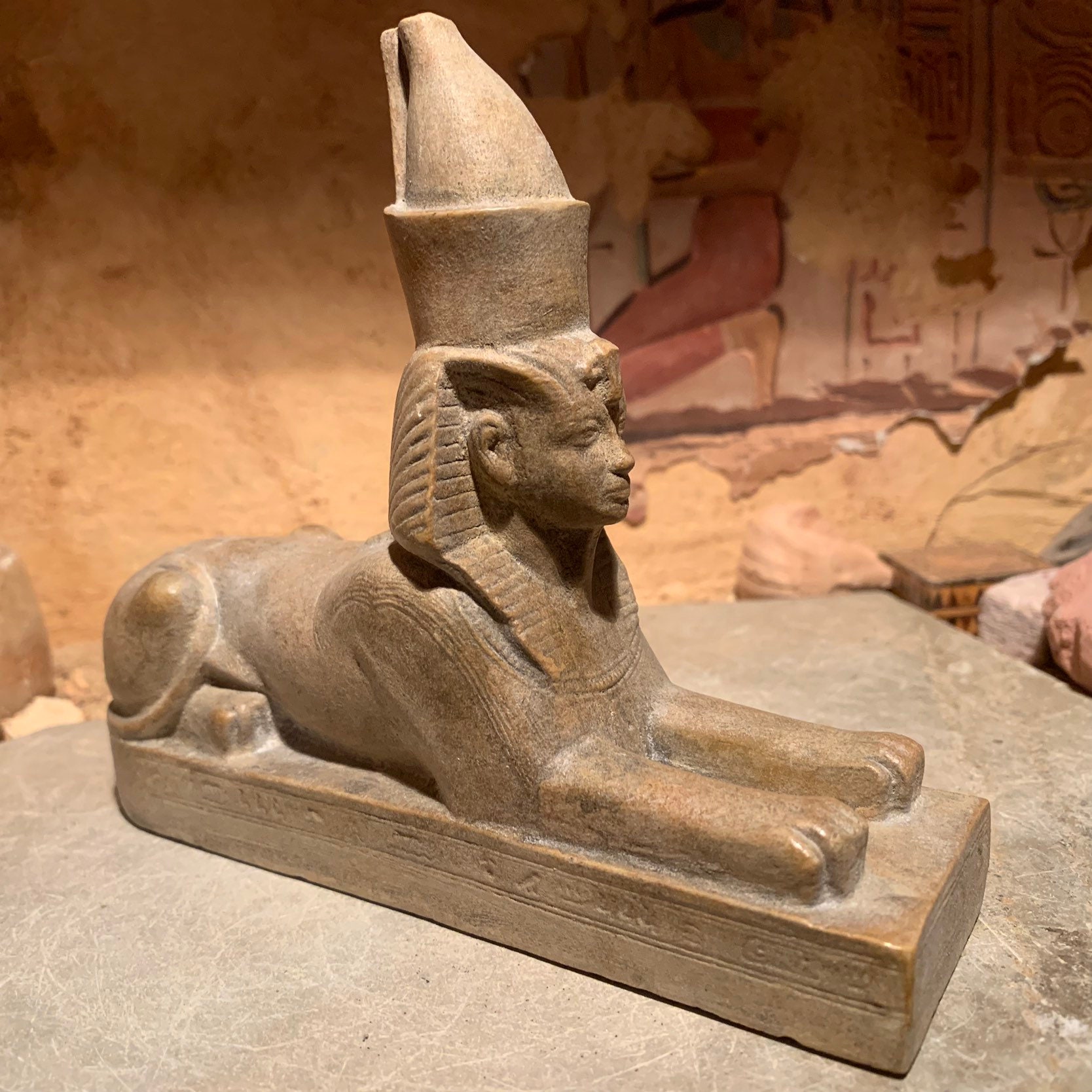 Egyptian Statue sculpture Replica Amenhotep III Sphinx Wearing The 