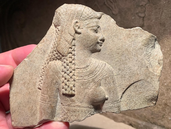 Egyptian art - Cleopatra dressed as the Goddess Isis - Relief sculpture fragment