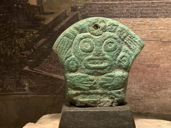 Aztec / Mayan amulet - Cave goddess / Earth mother deity talisman.