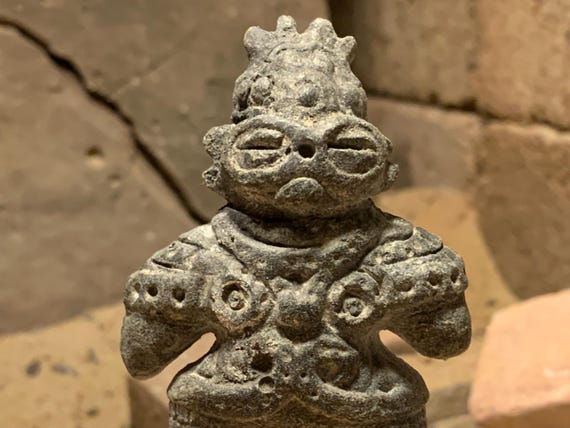 Dogu statue - Ancient Japanese sculpture - Jomon replica - Chariots of the god