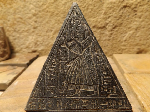 Egyptian statue Pyramid / Pyramidion featuring the sun god Ra and adoratore