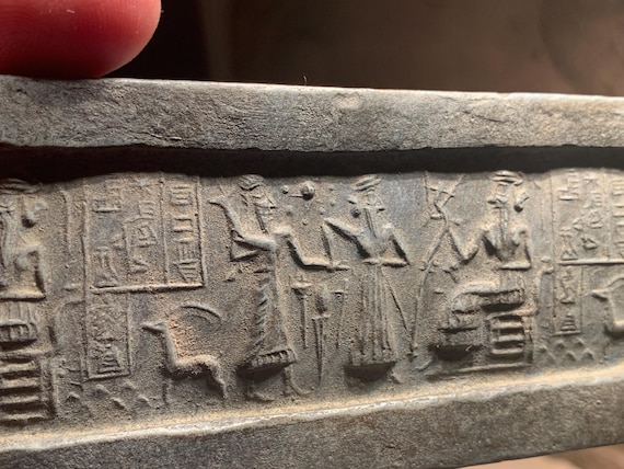Sumerian cylinder seal impression replica - VA 243 - constellation of Pleiades * Ancient astronomy