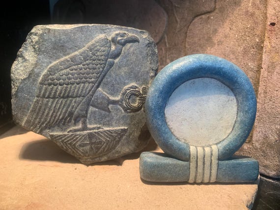 Egyptian art - Nekhbet & Shen ring amulet - symbol of divine protection