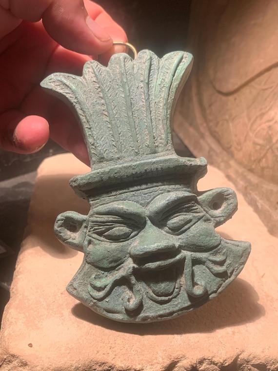 Egyptian art / sculpture - Bes amulet - Domestic protection god of childbirth, mothers