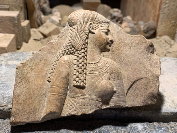 Egyptian art - Cleopatra dressed as the Goddess Isis - Relief sculpture fragment