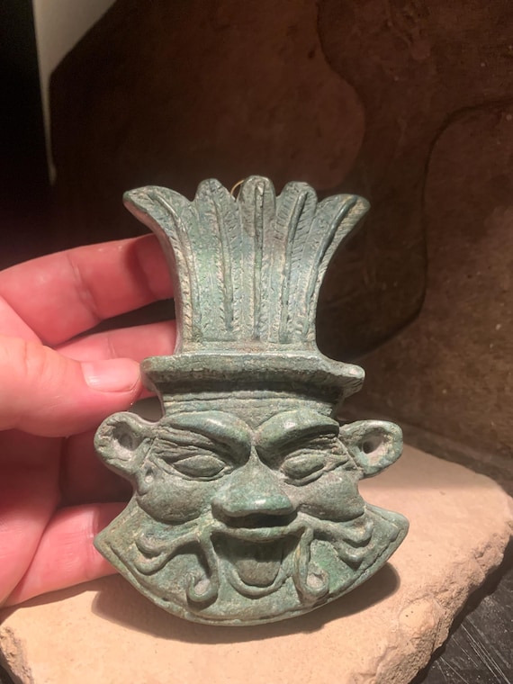 Egyptian art / sculpture - Bes amulet - Domestic protection god of childbirth, mothers