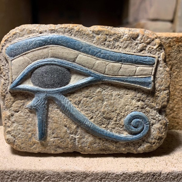 Egyptian Art - Eye of Horus amulet. Ancient Egypt carving / Sculpture