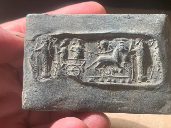 Mesopotamia - Chariot - Cylinder seal impression - Elamite invasion of Babylon