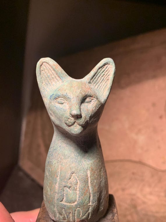 Egyptian cat statue of Bast / Bastet - A Goddess of music , dance , joy, hunting