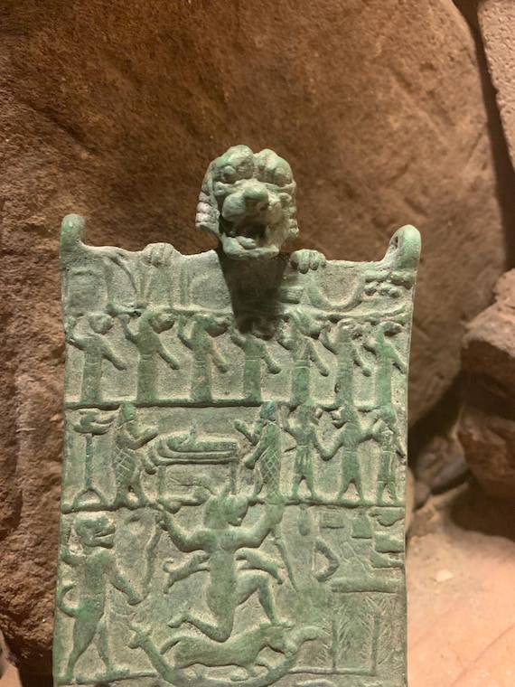 Pazuzu - Mesopotamia / Sumerian art / sculpture - 'Hell plaque' (protection of)