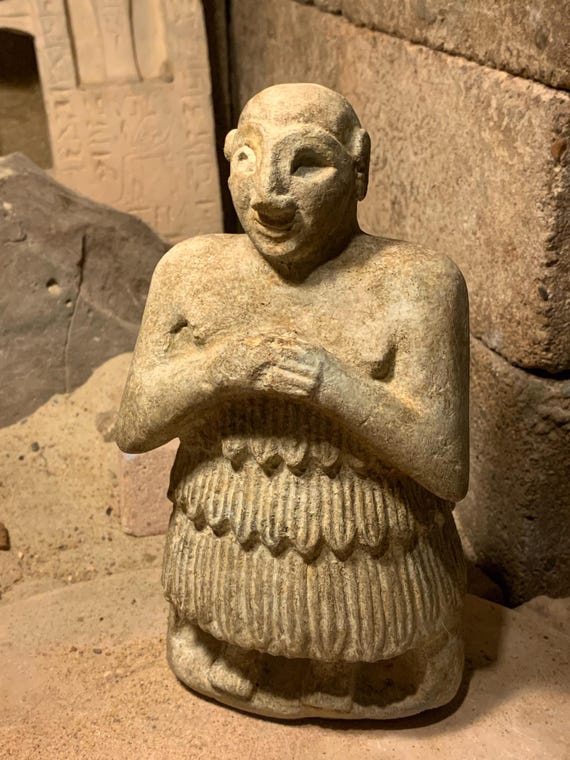 Sumerian temple statue - Mesopotamia - Replica of rare ancient sculpture artifact