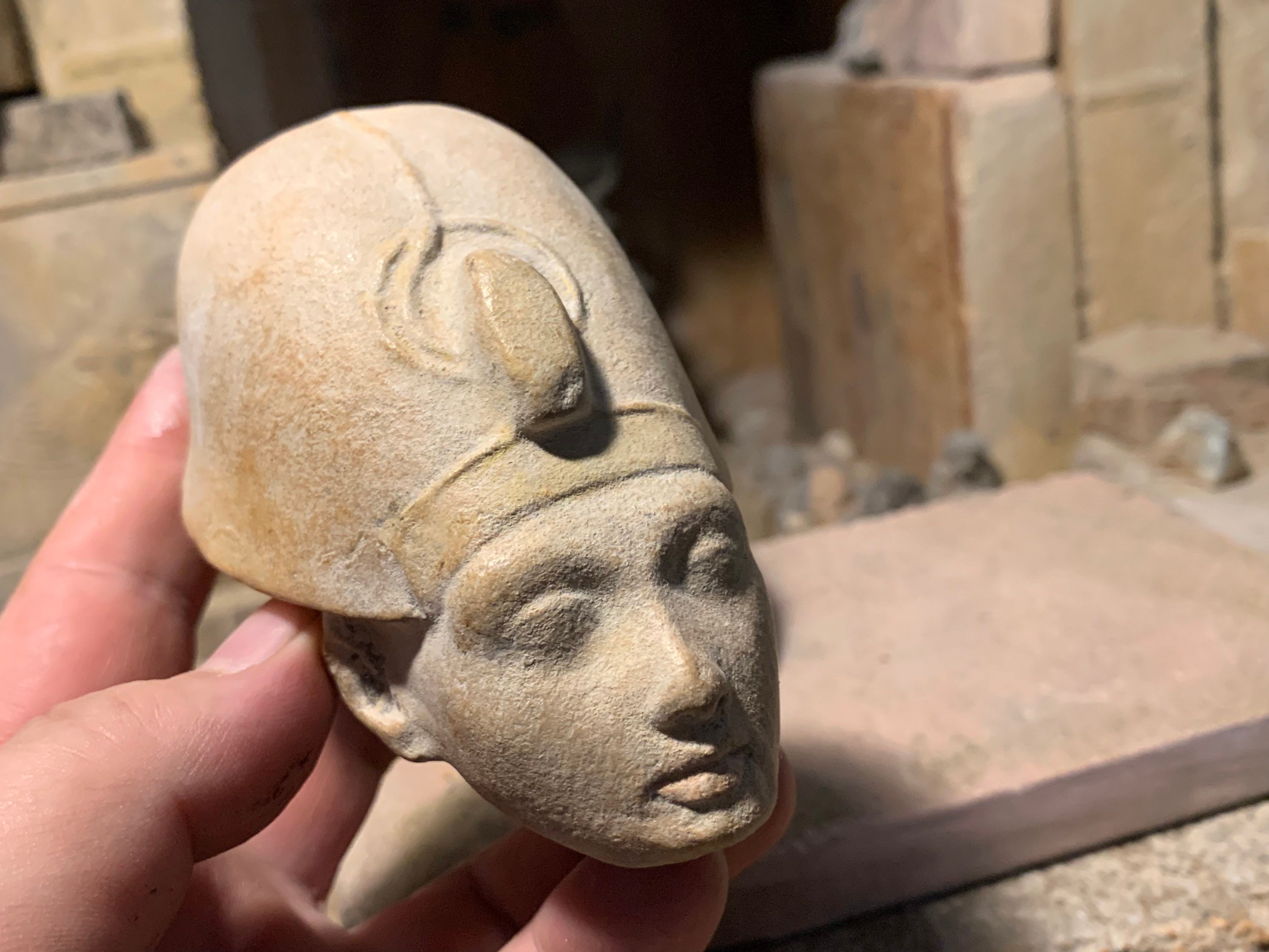 Egyptian statue fragment of King Ankheperure Nefertiti Akhenaten