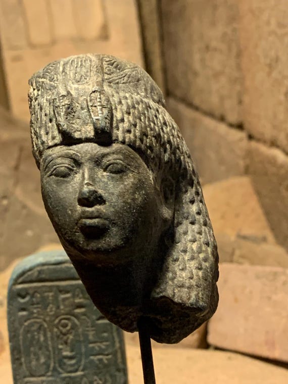 Egyptian statue / sculpture - Queen Tiye - 18th dynasty - Akhenaten's mother / Tut's Grandma