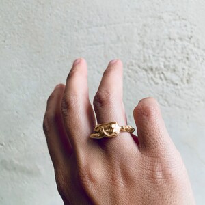 Gold Woman Ring Woman figure ring Body ring Body Sculpture Ring Art Jewelry, Solid gold artistic ring, feminine jewelry, Gold woman image 4