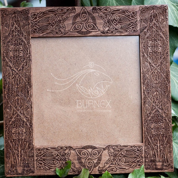 Wooden photoframe with Triquetra and celtic ornament | Photo frame with window 14,3x14,3 cm | photo frame | picture frame