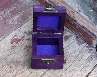 Hofumix Jewelry Box Little Treasure Chest Vintage Handmade Box Wooden Rings  Case Box with Mini Metal…See more Hofumix Jewelry Box Little Treasure