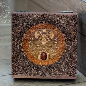 Wooden vintage Mouse box | custom tarot box | jewelry box | custom keepsake box