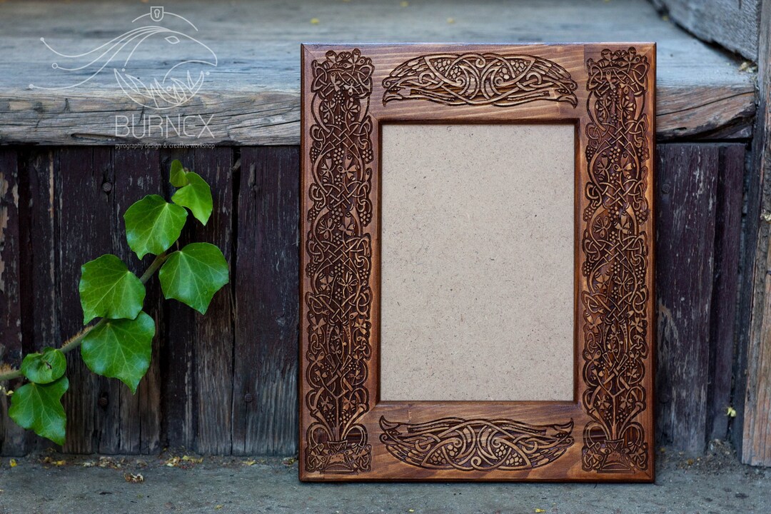 Big Photo Frame for 14x19 Cm Photo Wooden Photo Frame With Celtic