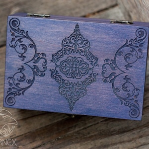 Houten aangepaste Tarotdoos, vintage sieradendoos | aandenken doos, doos voor kaarten, deck box | gegraveerde houten kist